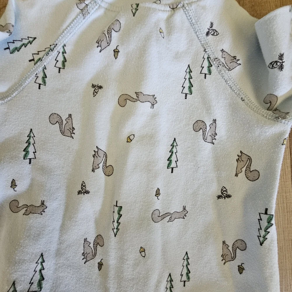 Hanna Andersson sleeper footed 0-3 Mo Organic Cotton blue squirrels trees‎